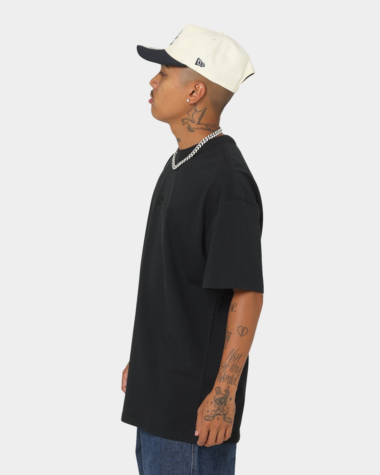 Nike Sportswear Premium Essentials T-Shirt Black/Black