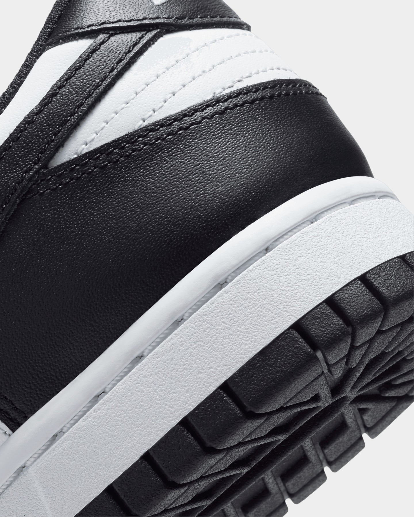 Nike Women's Dunk Low "Panda" White/Black/White