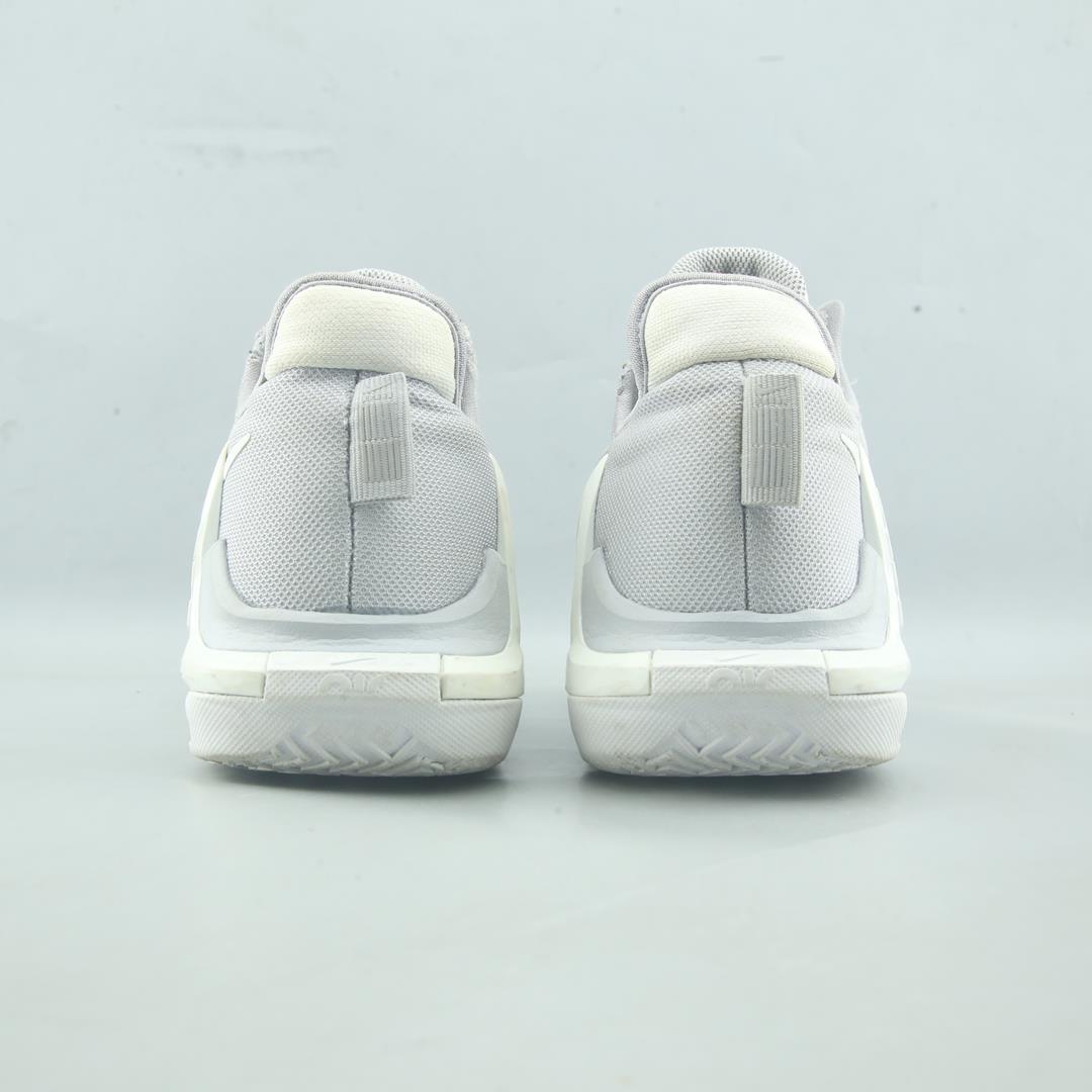 NIKE LEBRON WITNESS 6 TB