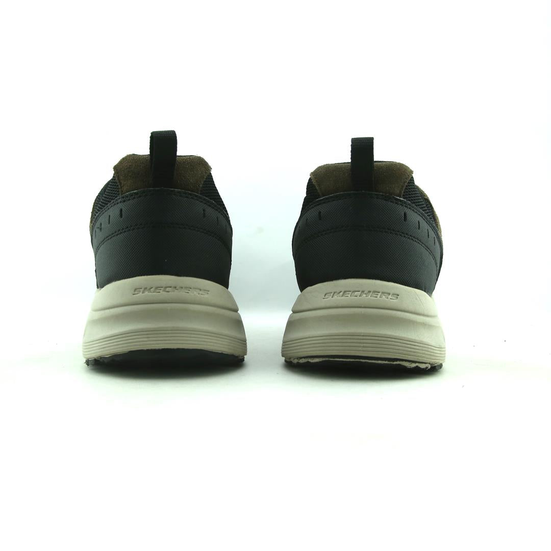 SKECHERS RELAXED FIT: OAK CANYON - DUELIST