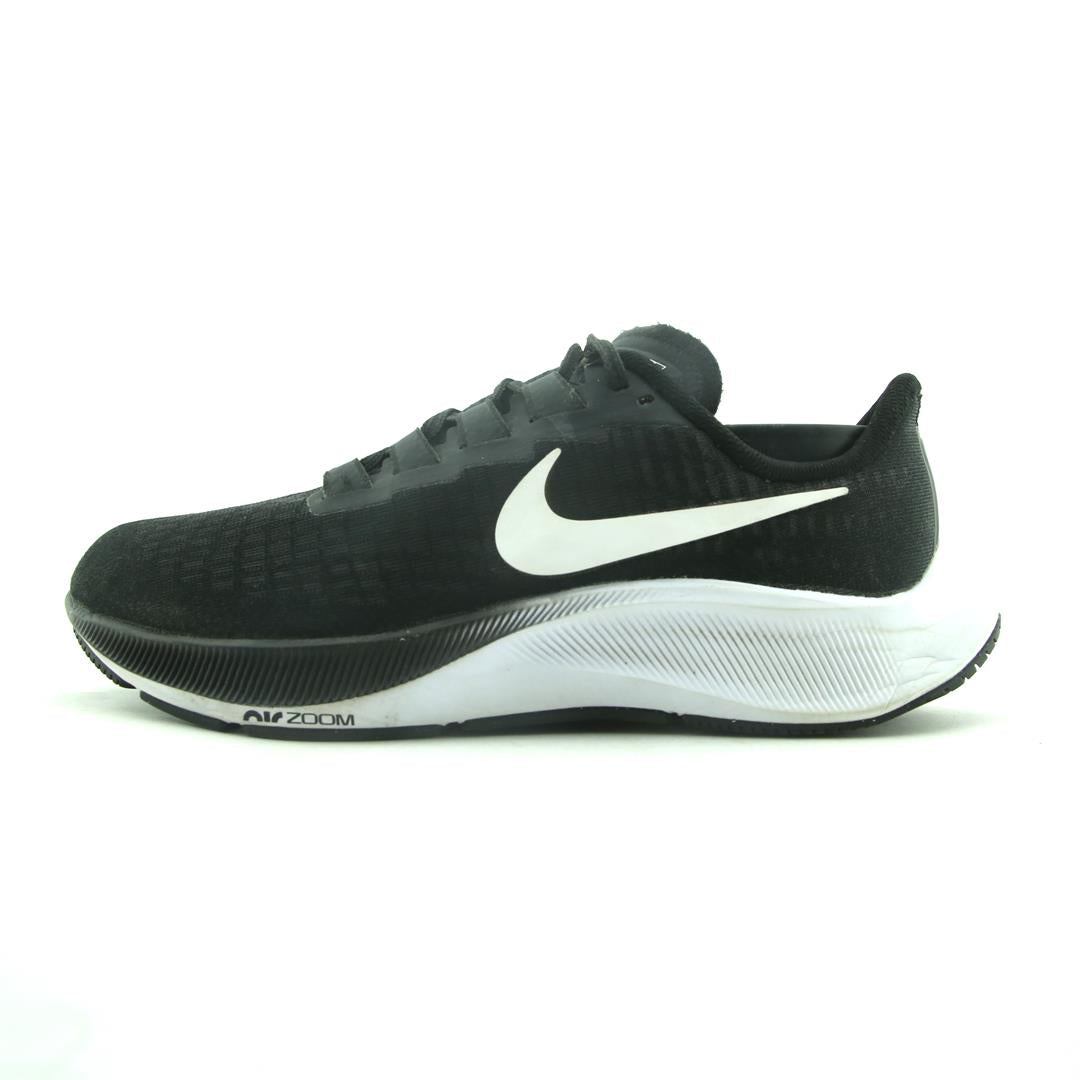 NIKE AIR ZOOM PEGASUS 37