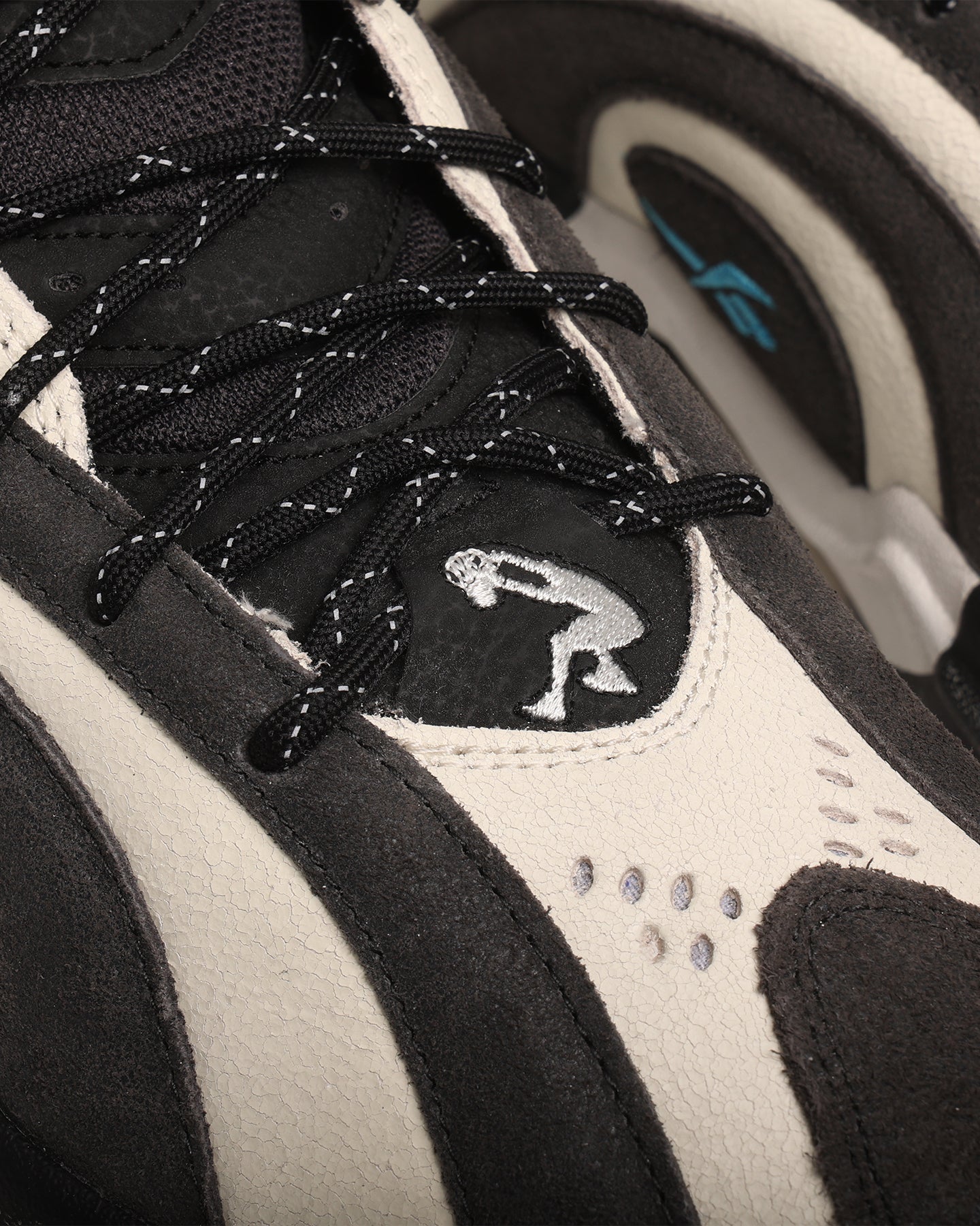 Reebok Shaqnosis White/Black
