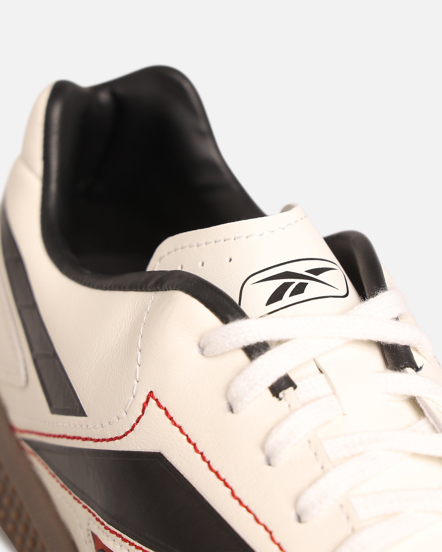 Reebok Hammer Valde Chalk