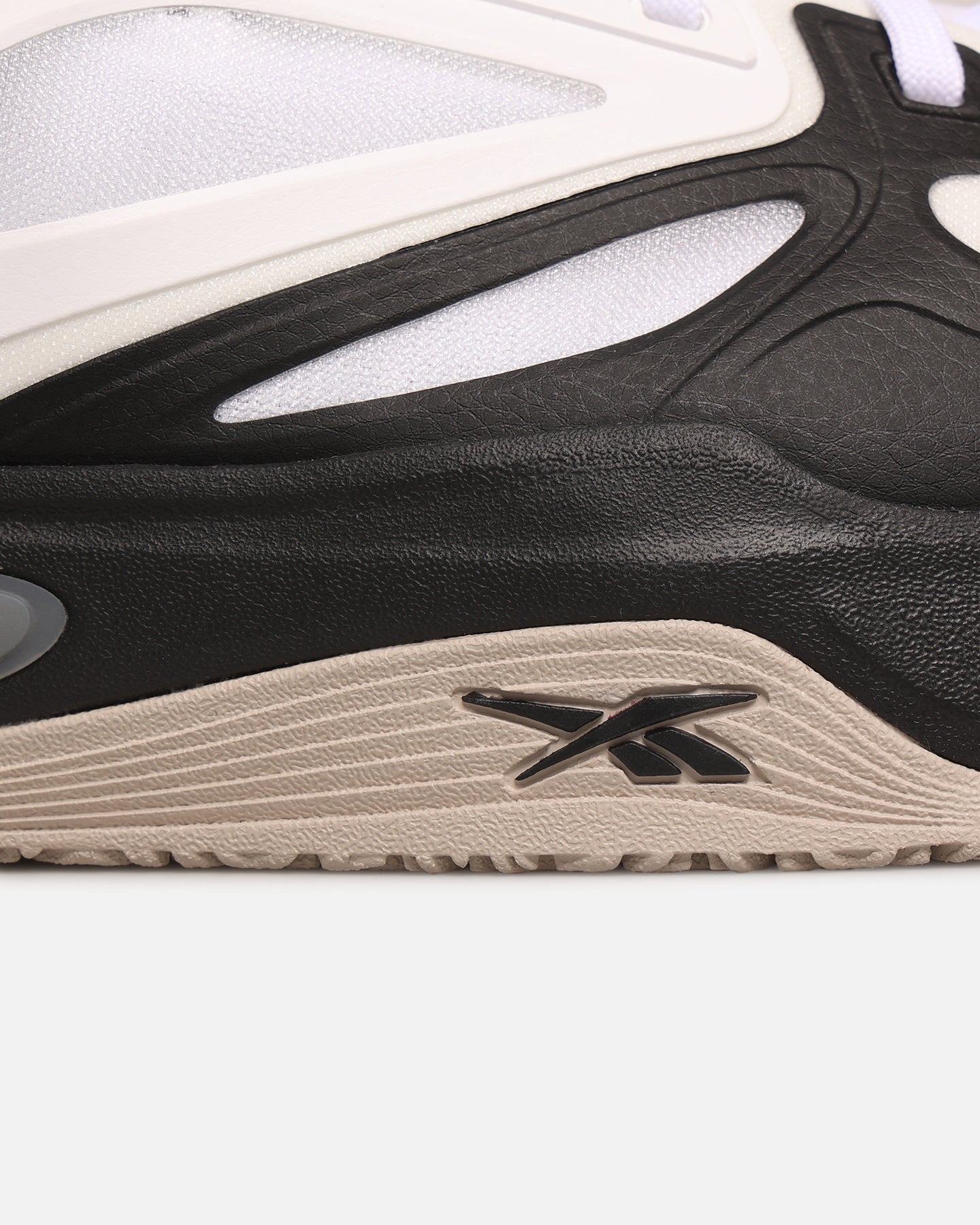 Reebok Engine A White/Black