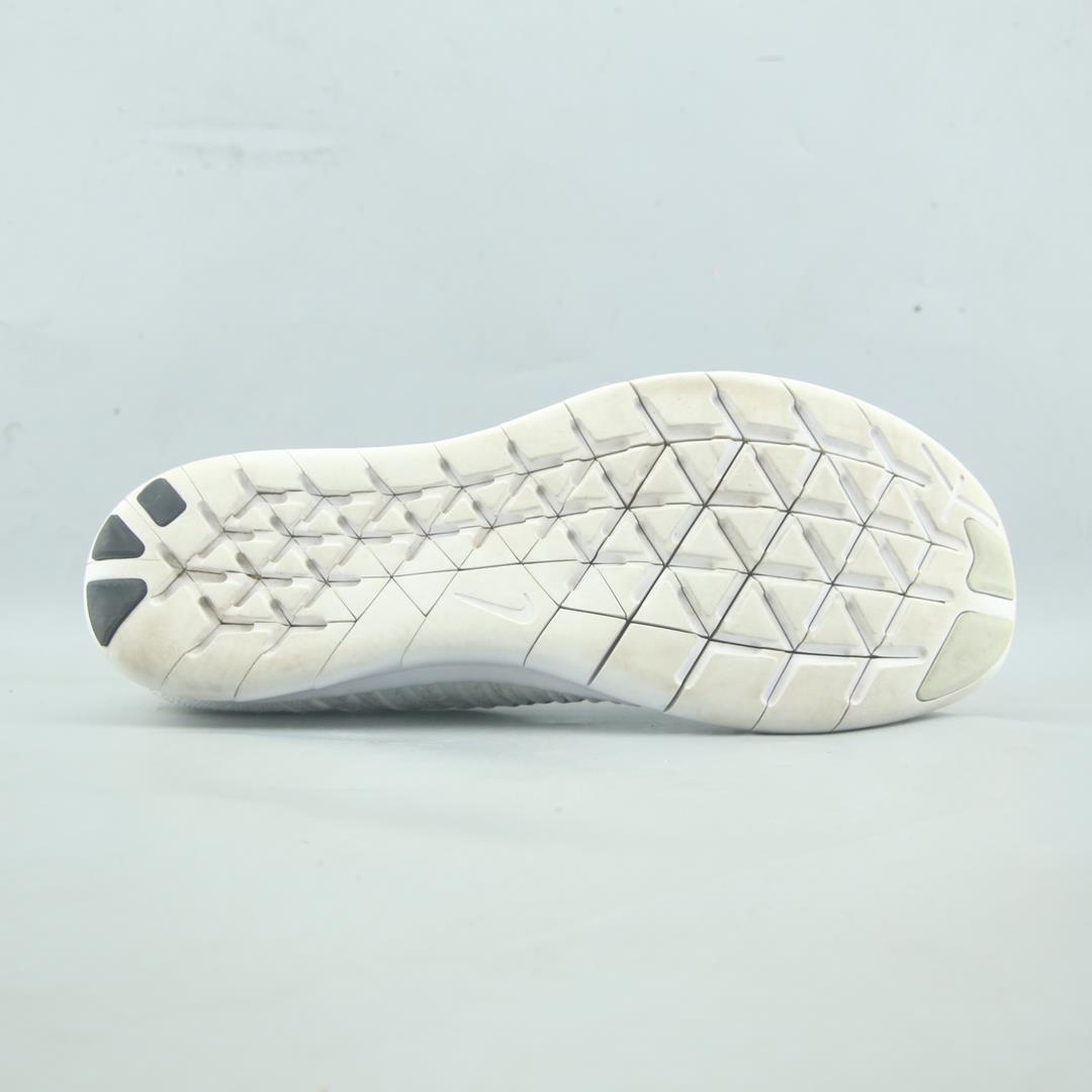 NIKE  FREE RN FLYKNIT