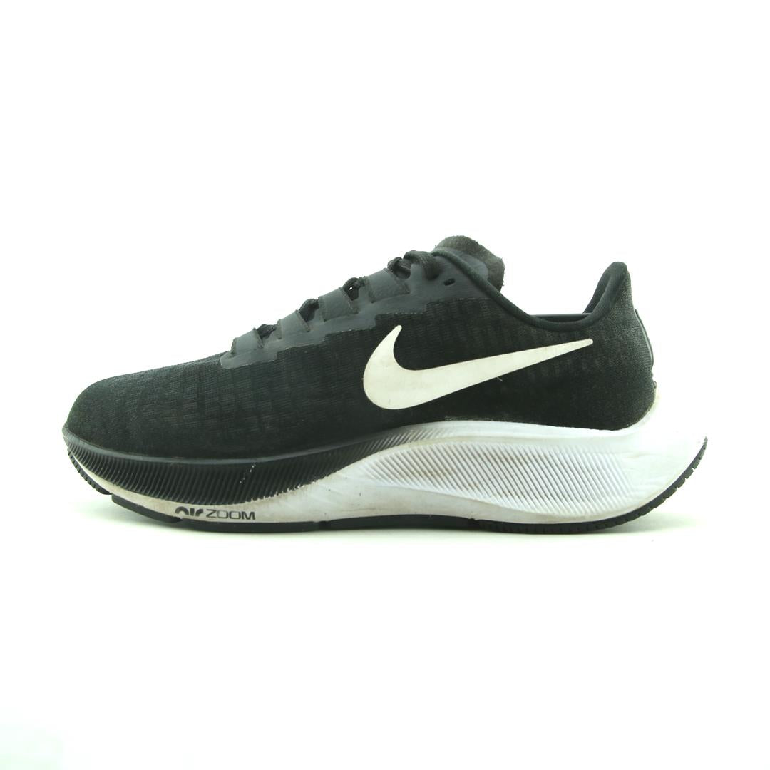 NIKE AIR ZOOM PEGASUS 37