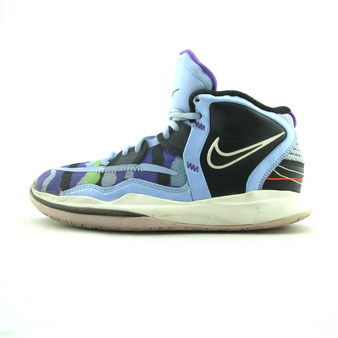 NIKE KYRIE INFINITY