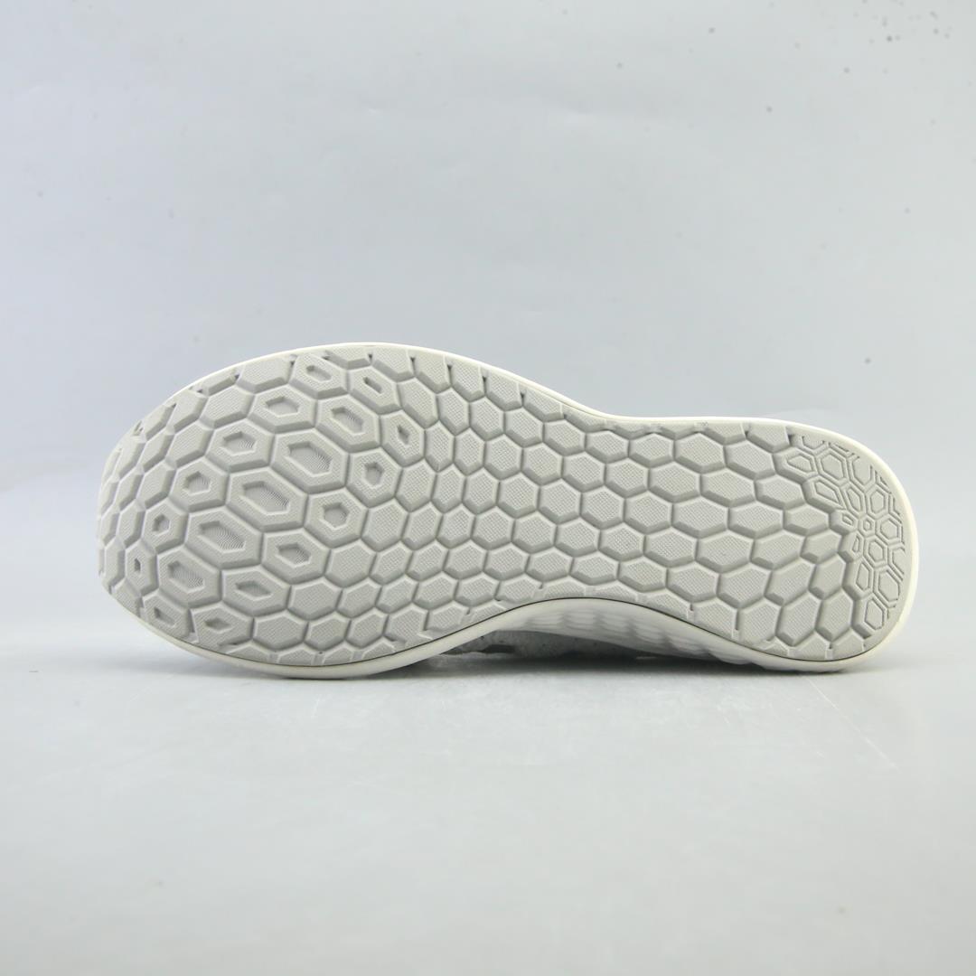 NEW BALANCE FRESH FOAM SPORT V1