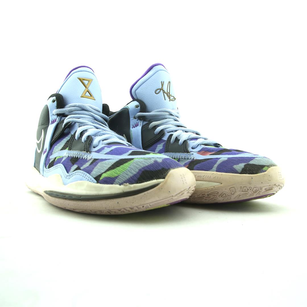 NIKE KYRIE INFINITY