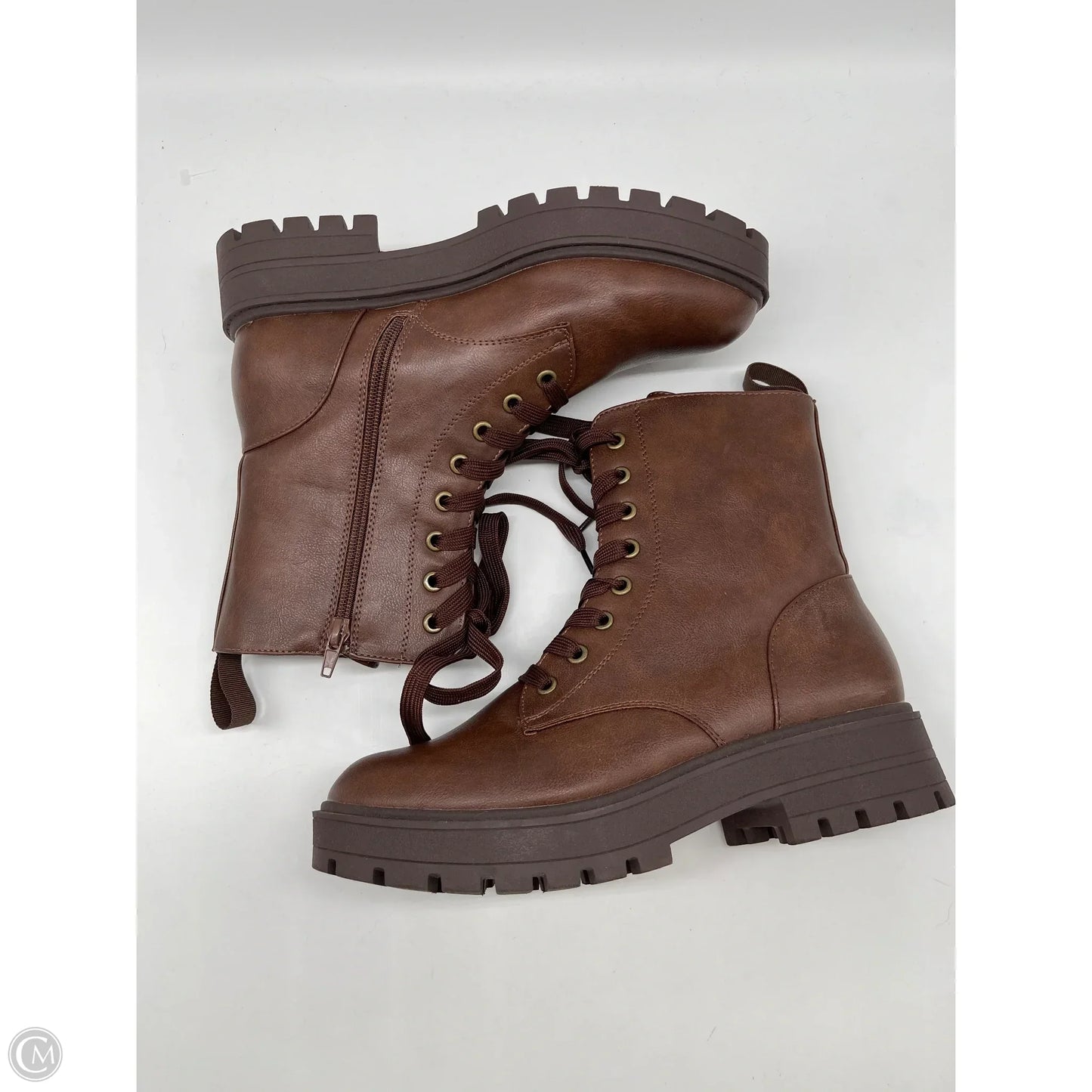 Boots Ankle Flats By Clothes Mentor In Brown, Size: 8