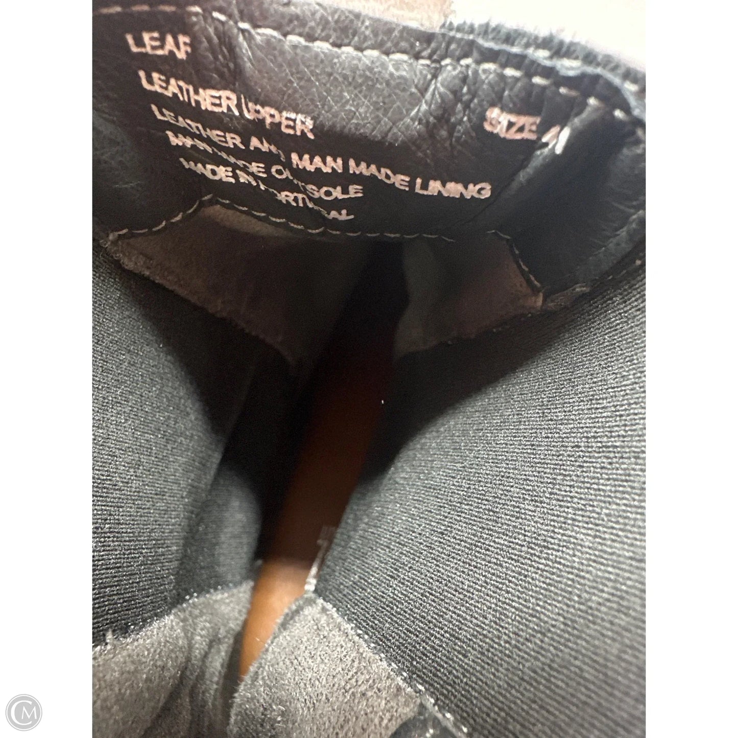 Boots Ankle Flats By Clothes Mentor In Grey, Size: 10.5