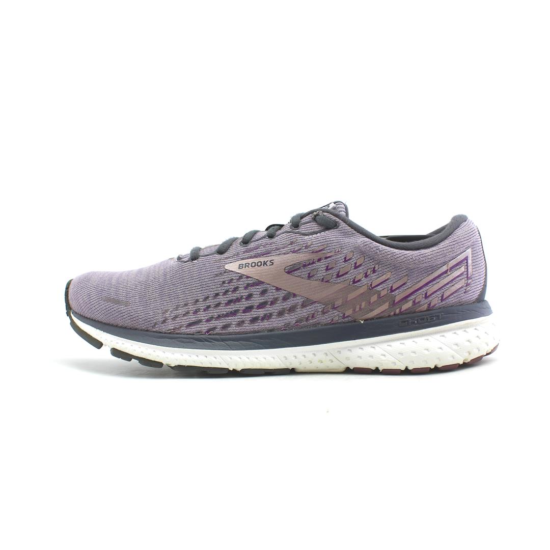 BROOKS GHOST 13