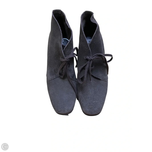 Boots Ankle Heels By Clothes Mentor In Brown, Size: 6