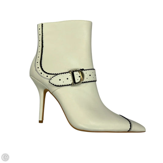 Boots Ankle Heels By Clothes Mentor In White, Size: 11
