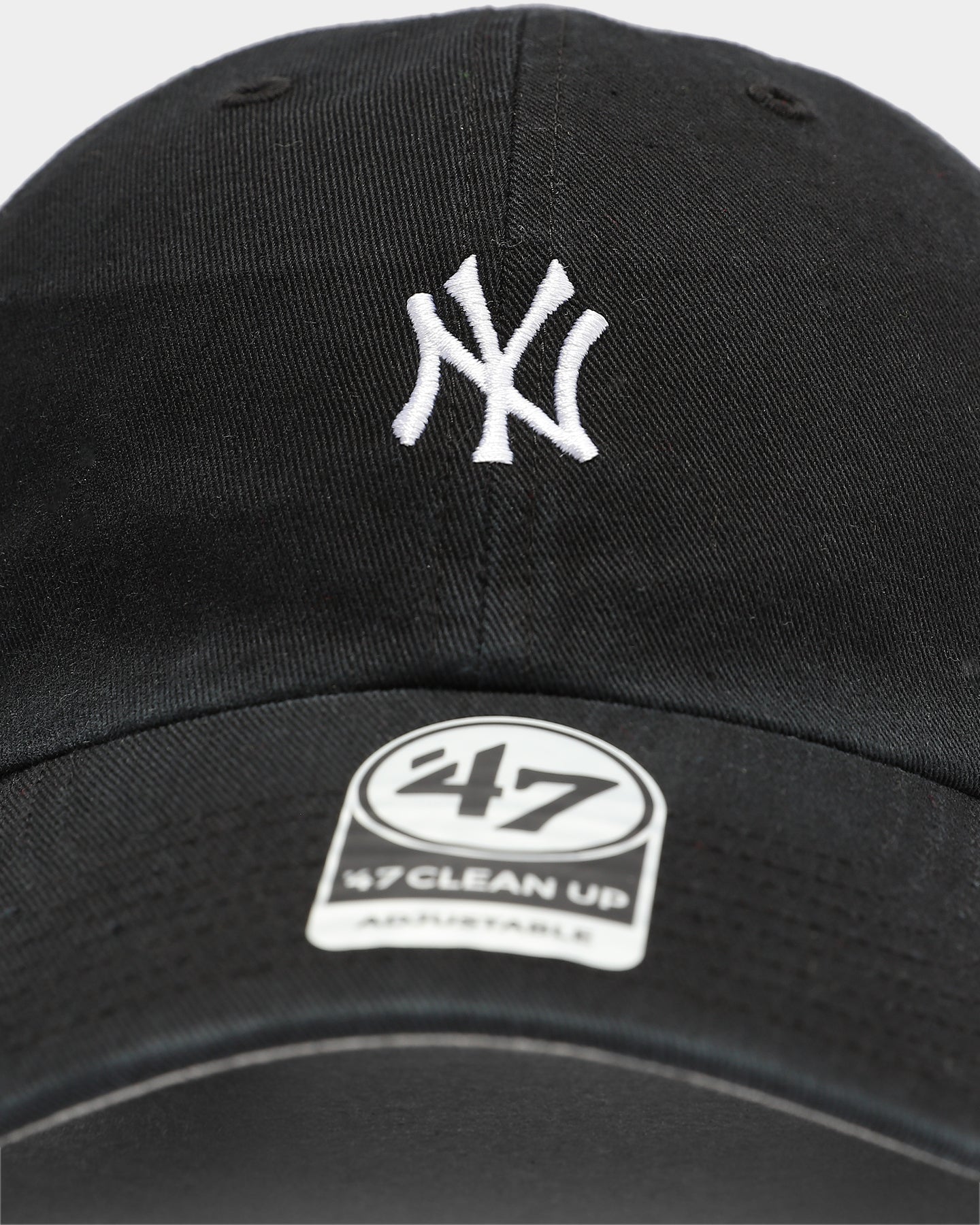 47 Brand New York Yankees Clean Up Strapback Black