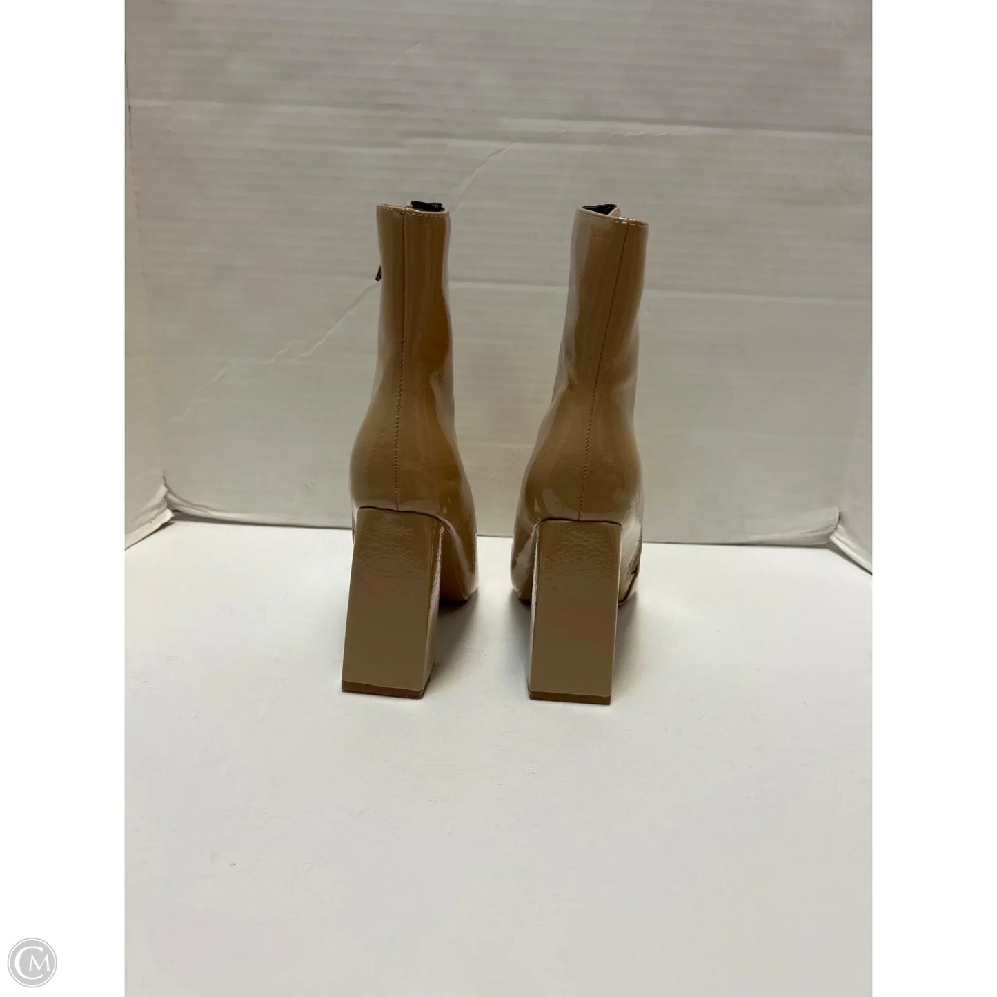 Boots Ankle Heels By Clothes Mentor In Beige, Size: 9