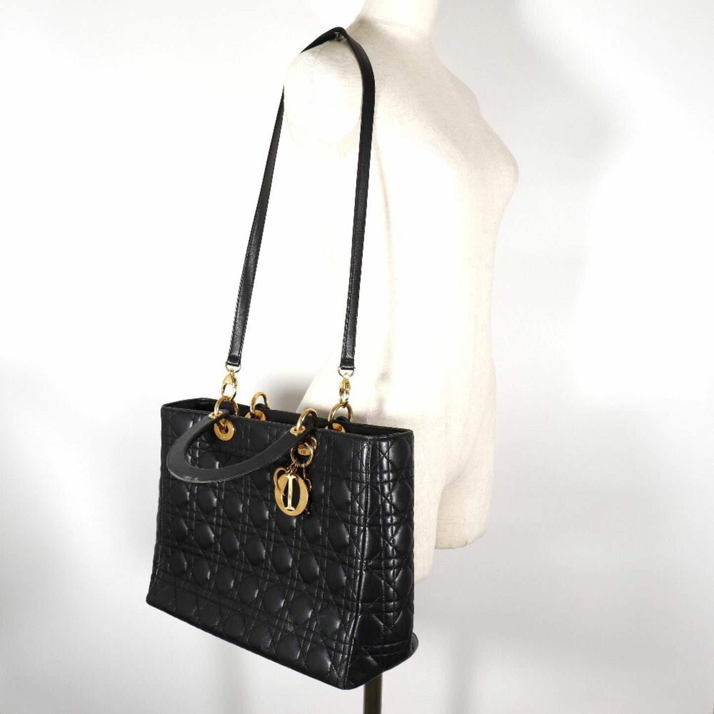 CHRISTIAN DIOR Dior Christian Lady Large Handbag Canage 2WAY Shoulder Calf Black/Gold Hardware Ladies