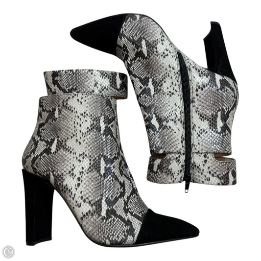 Boots Ankle Heels By Clothes Mentor In Animal Print, Size: 9