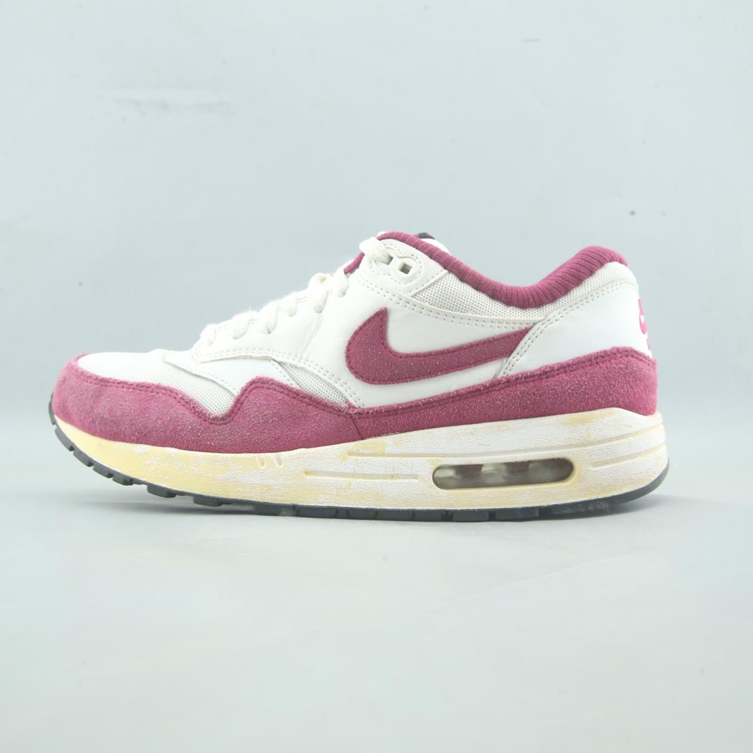 NIKE AIR MAX 1