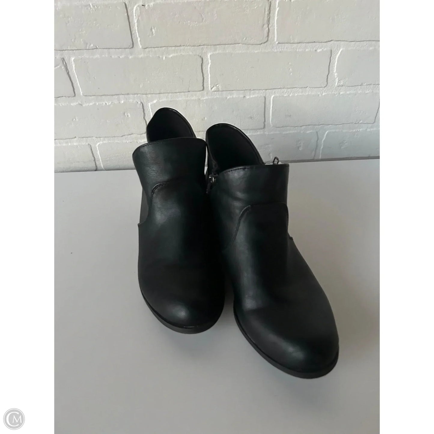 Boots Ankle Flats By Clothes Mentor In Black, Size: 9