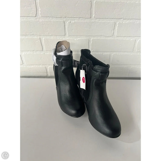 Boots Ankle Heels By Clothes Mentor In Black, Size: 8