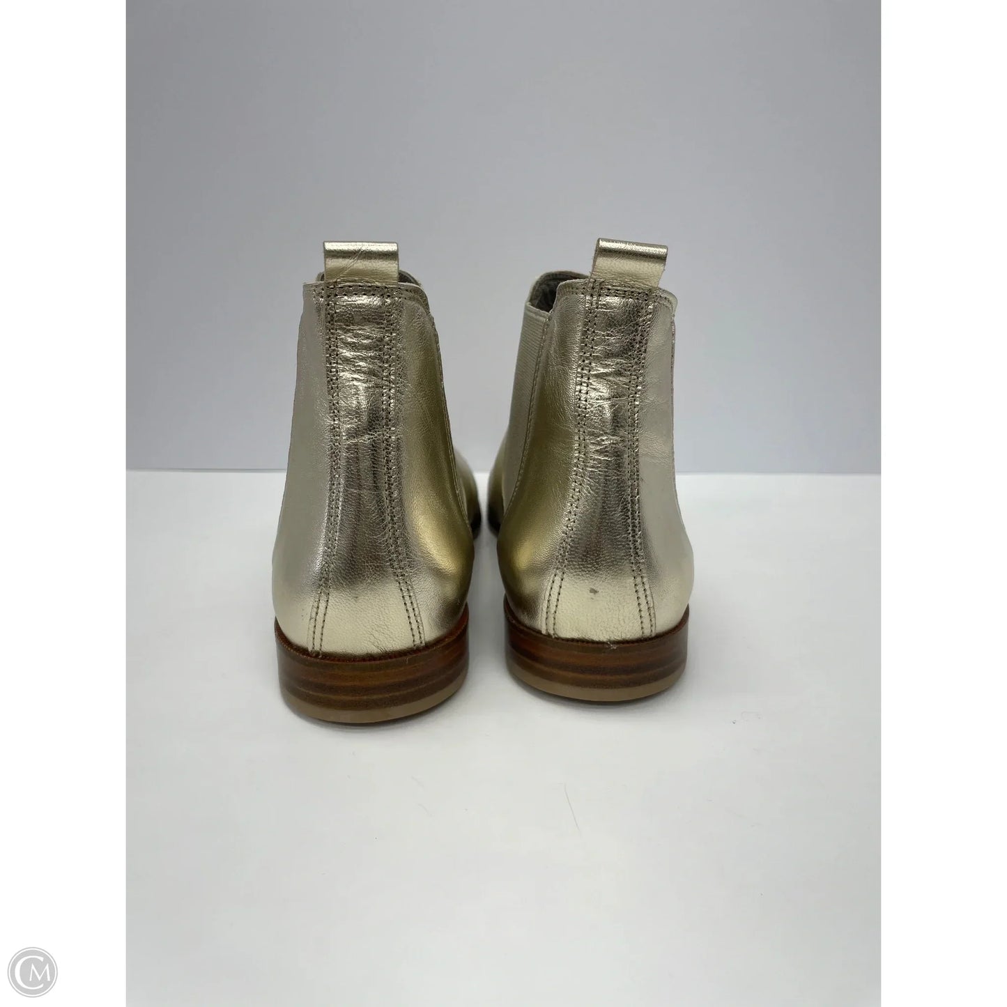 Boots Ankle Flats By Clothes Mentor In Gold, Size: 6.5