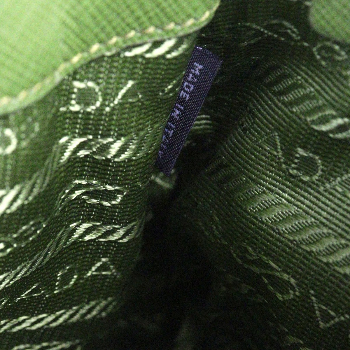 Prada Saffiano Lux Promenade Small