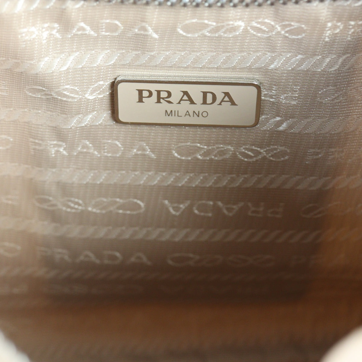 Prada Re-Edition 2005 Tessuto Shoulder Bag