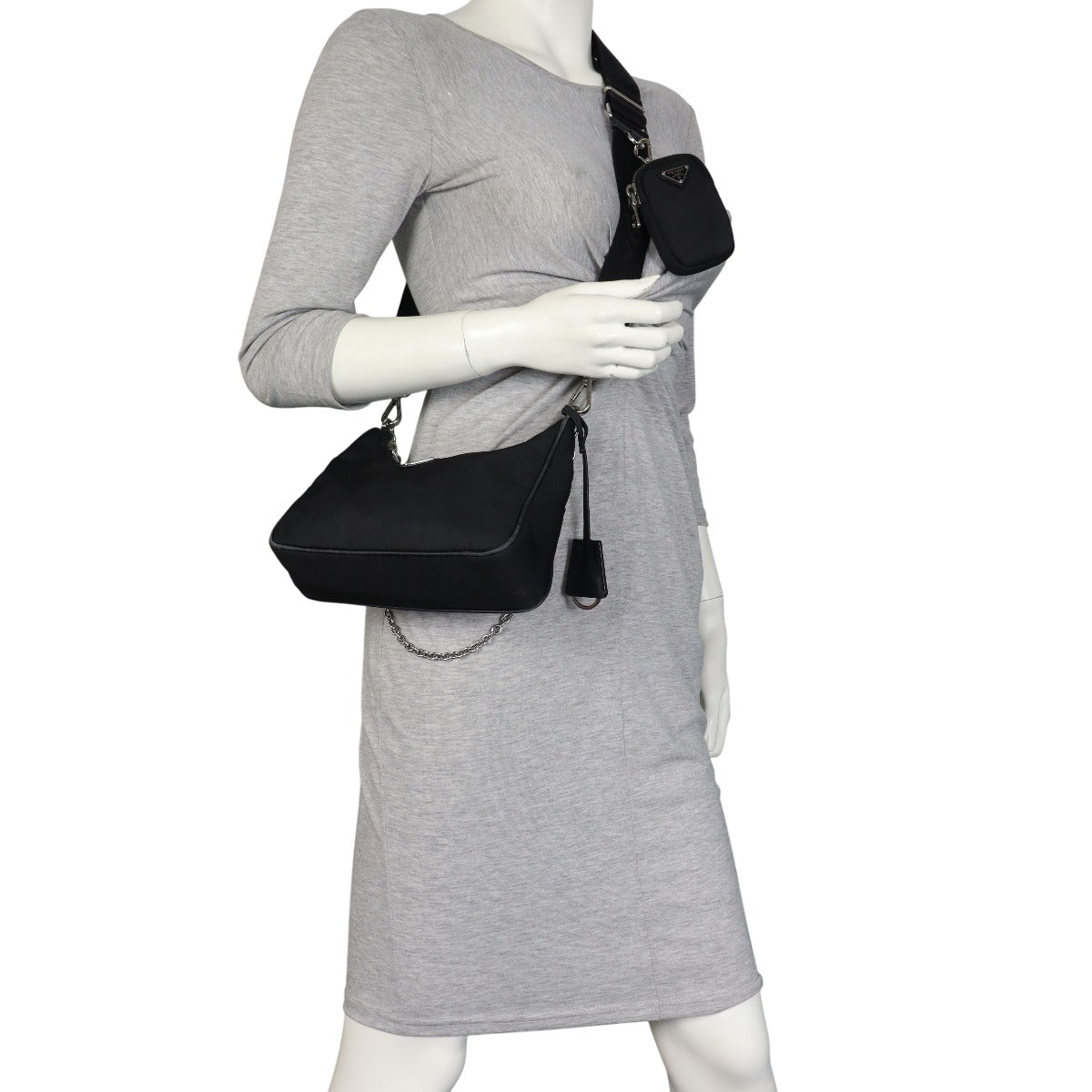 Prada Re-Edition 2005 Tessuto Shoulder Bag