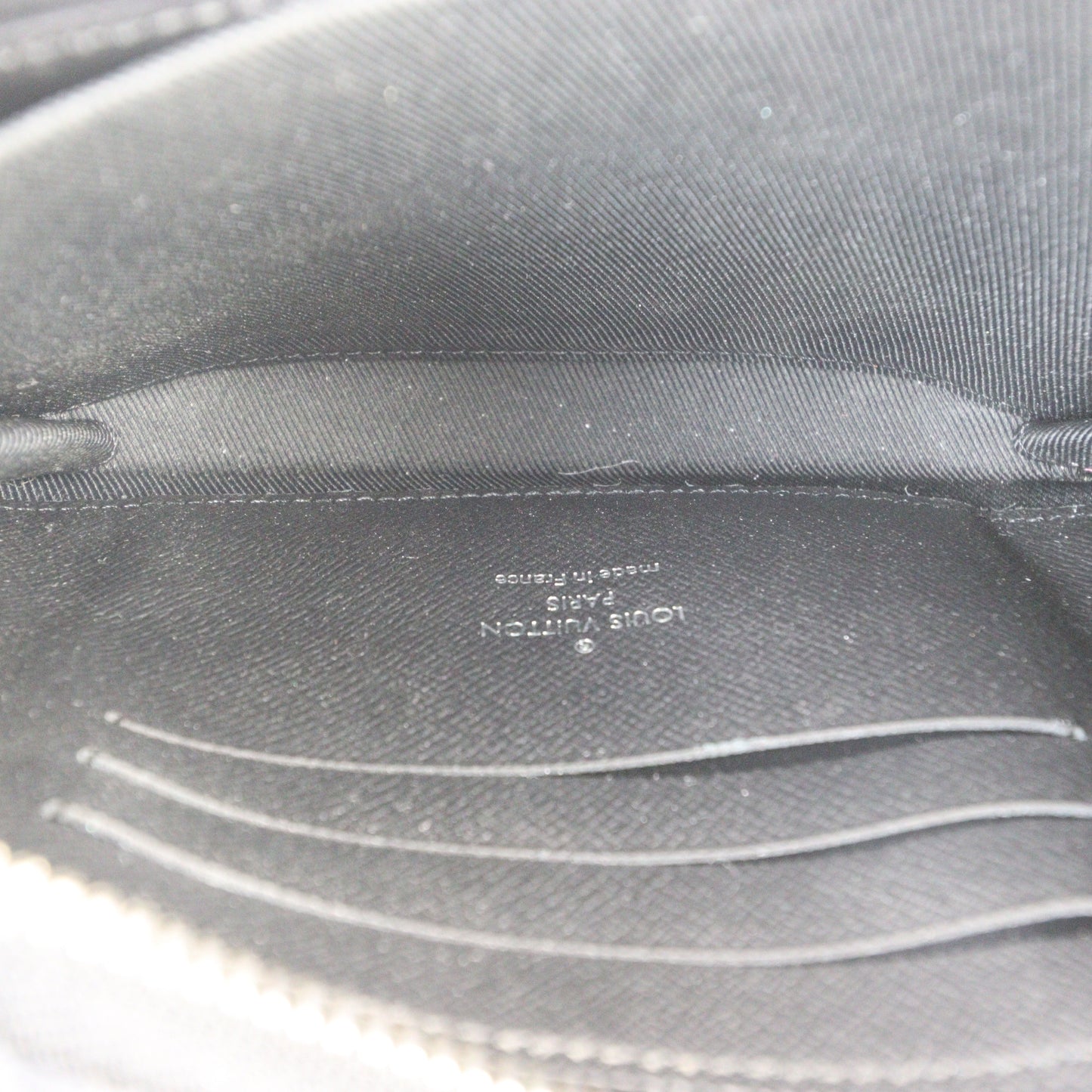 Louis Vuitton Alpha Wearable Wallet Damier Graphite