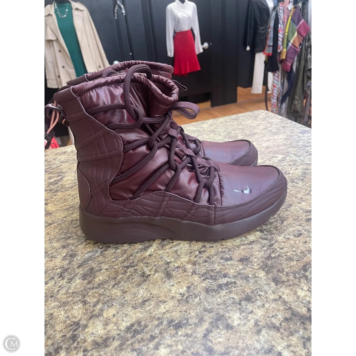 Boots Ankle Flats By Nike In Maroon, Size: 7.5