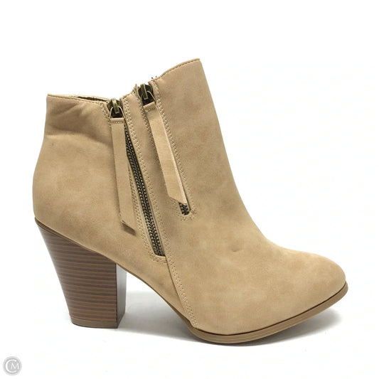Boots Ankle Heels By Clothes Mentor In Cream, Size: 12