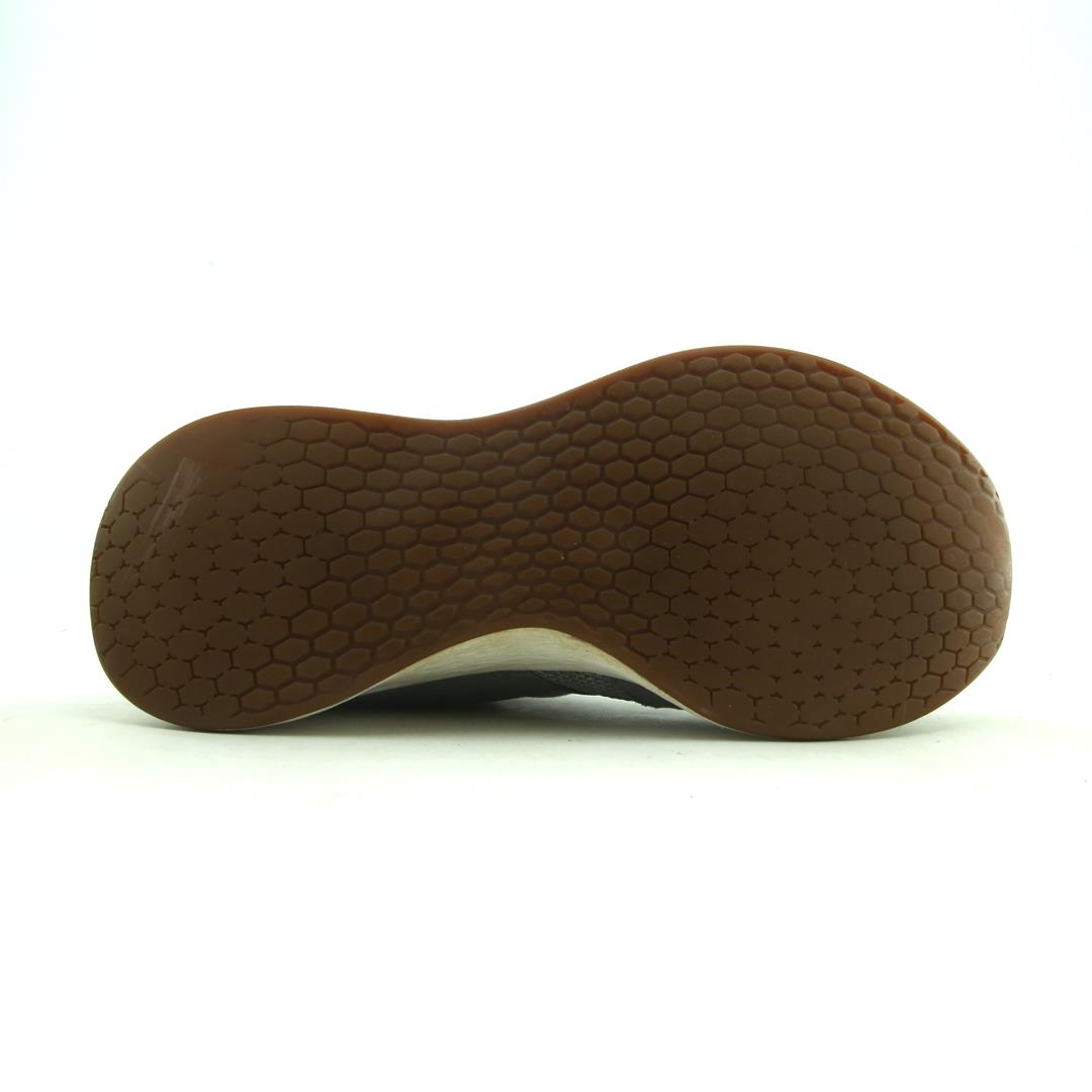 NEW BALANCE FRESH FOAM ROAV V1