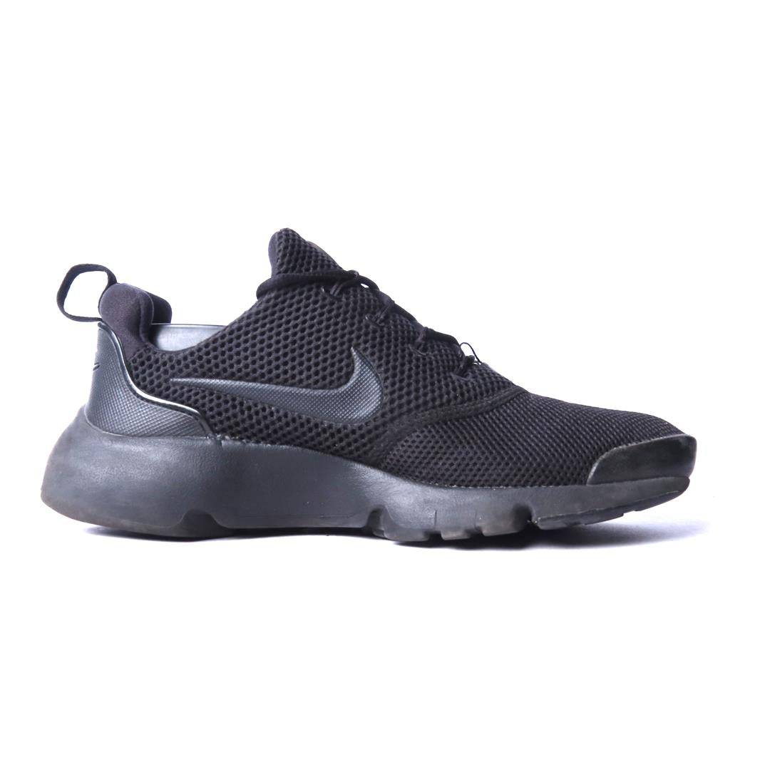 NIKE  PRESTO FLY