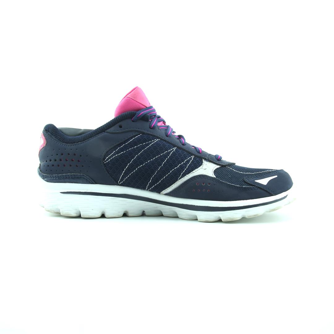 SKECHERS  GO WALK FLASH