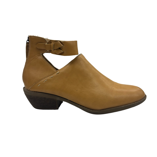 Boots Ankle Heels By Clothes Mentor In Brown, Size:11.5