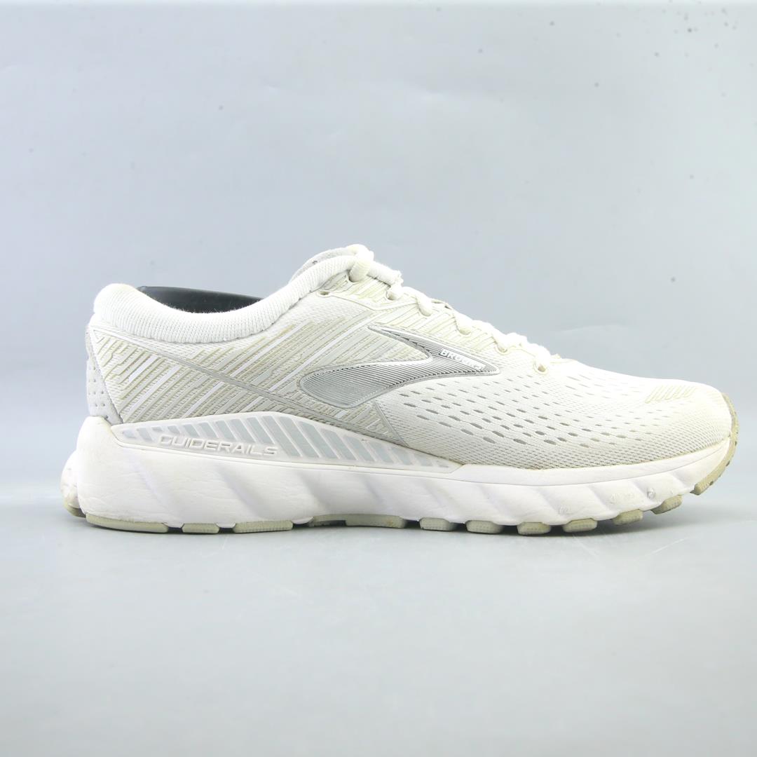 BROOKS ADRENALINE GTS 19