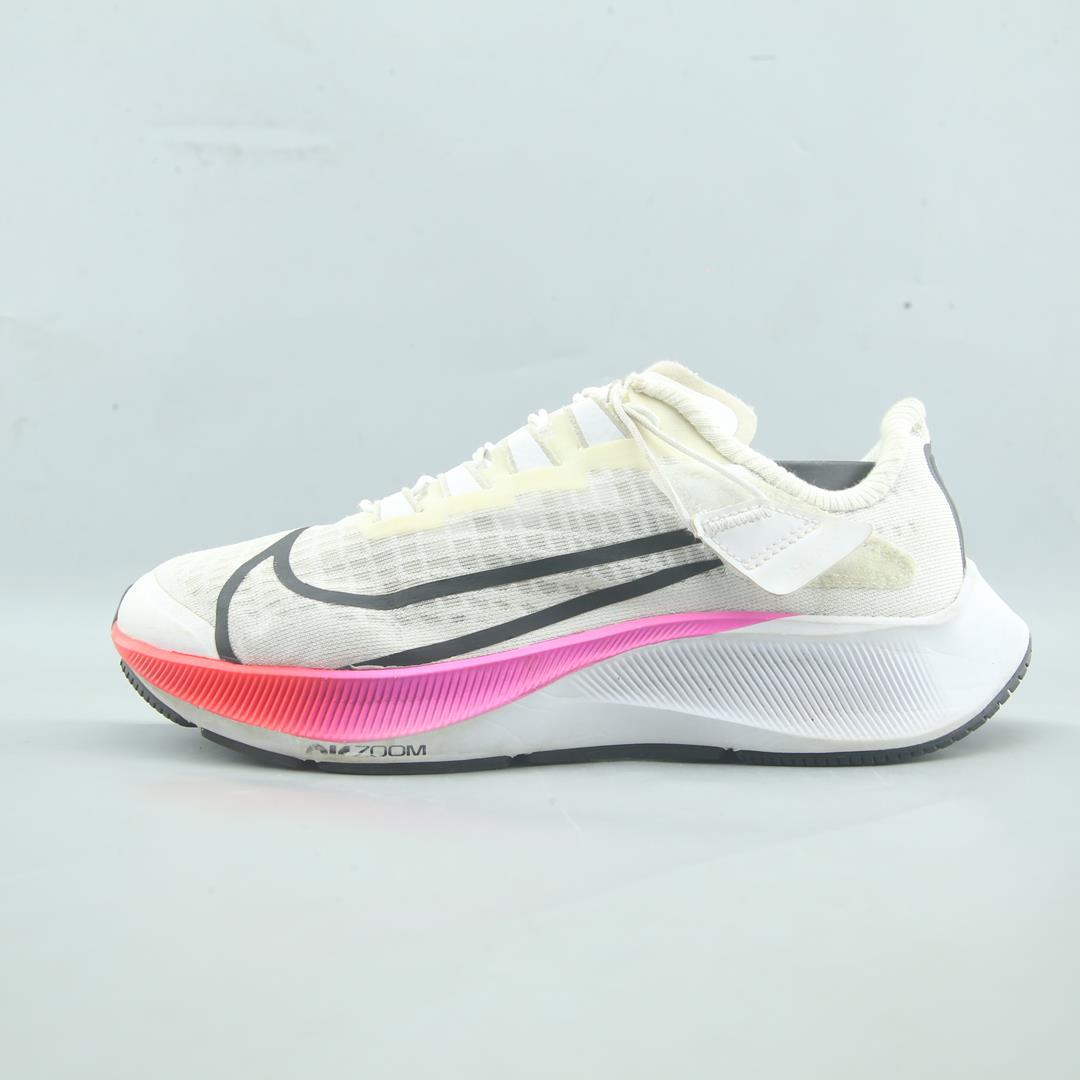 NIKE AIR ZOOM PEGASUS 37 FLYEASE
