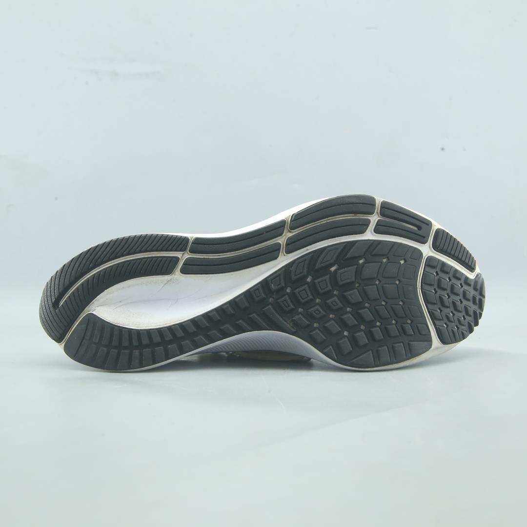 NIKE AIR ZOOM PEGASUS 37 FLYEASE