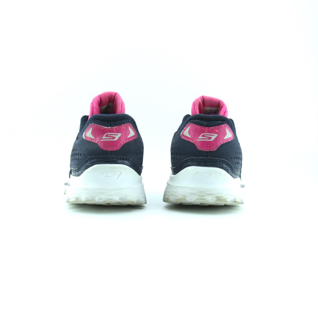 SKECHERS  GO WALK FLASH