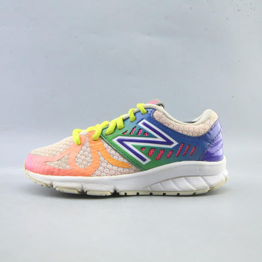 NEW BALANCE 200
