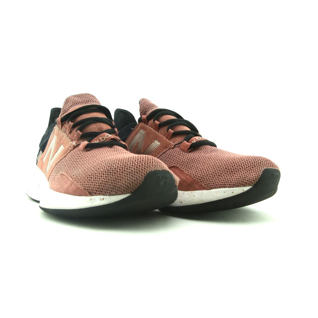 NEW BALANCE FRESH FOAM ROAV V1