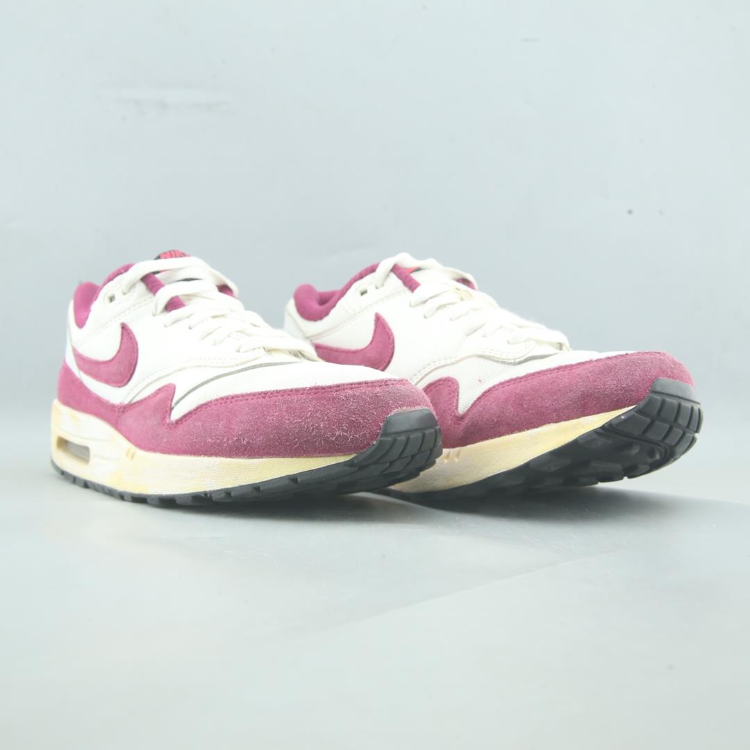 NIKE AIR MAX 1
