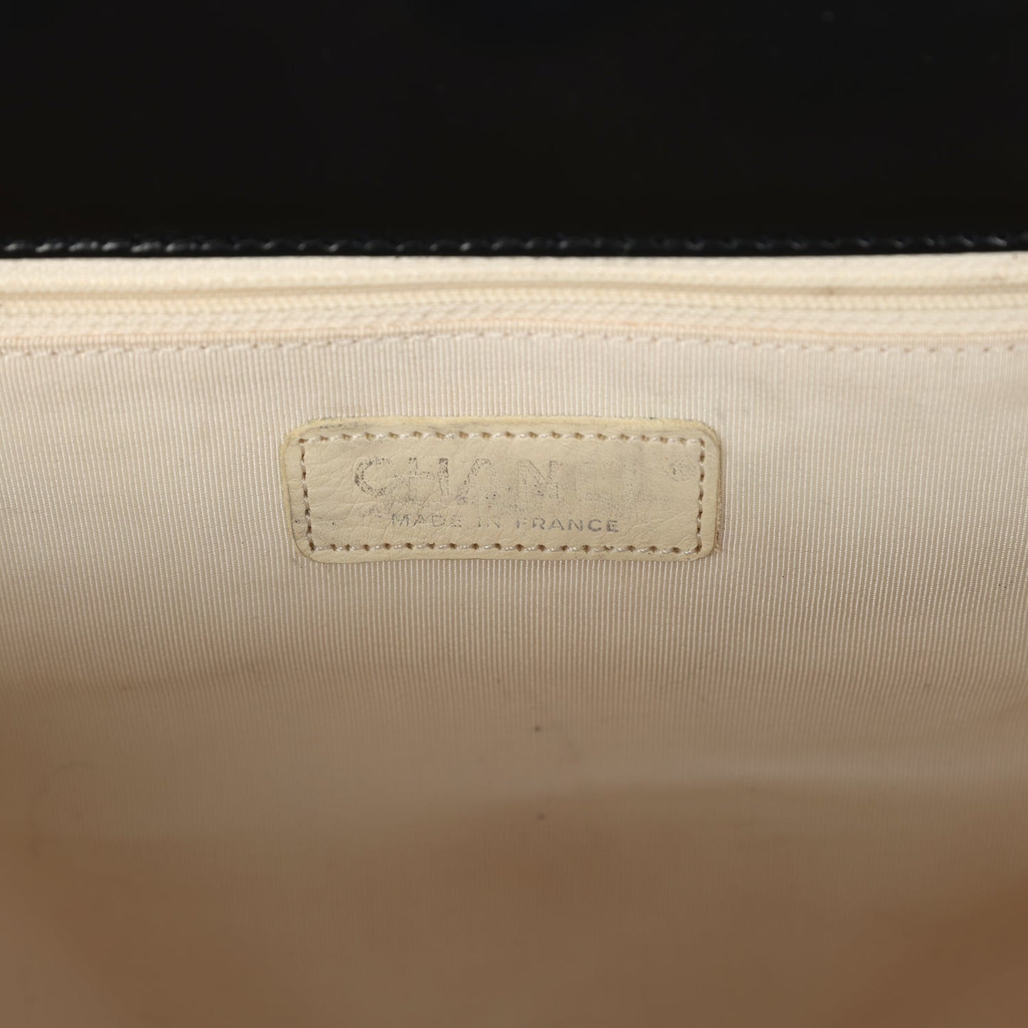 Pre-owned Chanel Jumbo Heart Tote Bag Cream Terry Cloth and Black Lambskin Silver Hardware