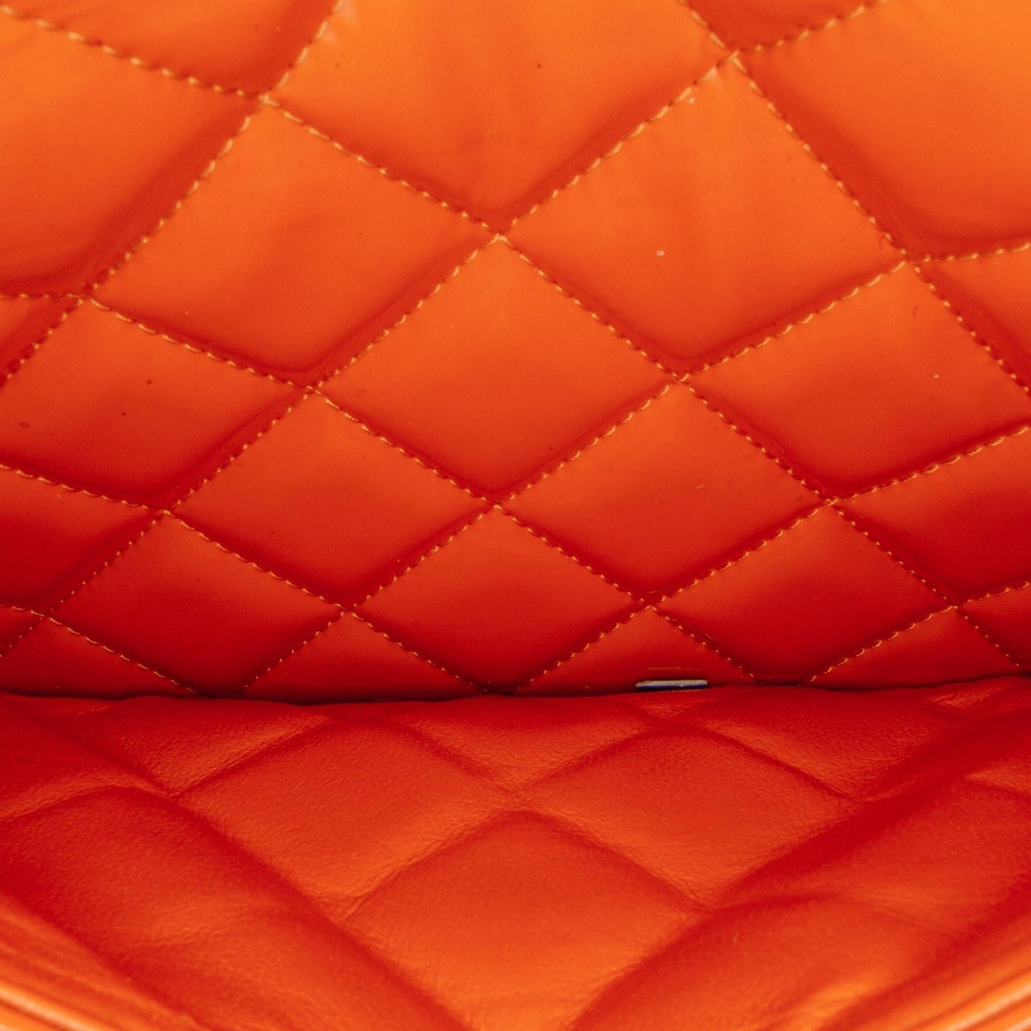 Chanel Jumbo Classic Patent Double Flap Bag (SHG-37472)