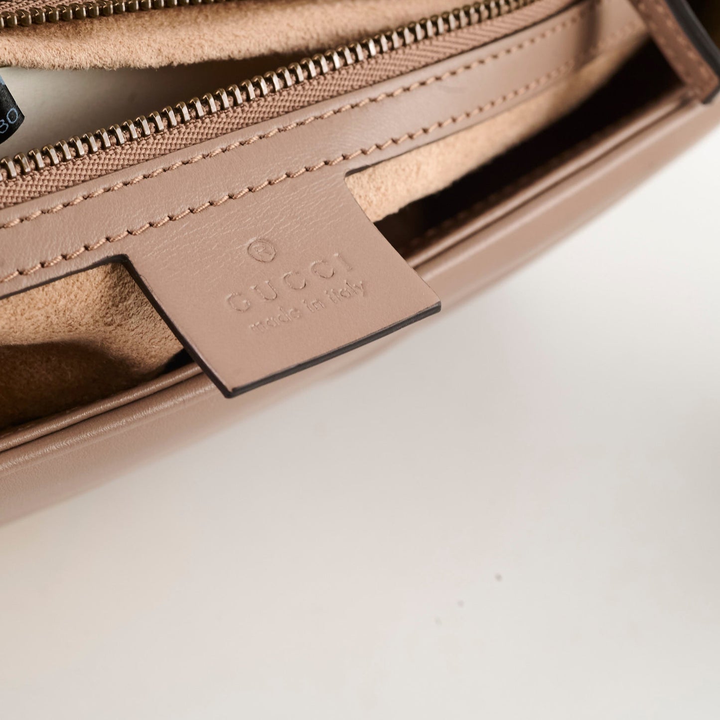 Gucci Marmont Small Shoulder Bag Beige / Dusty Pink