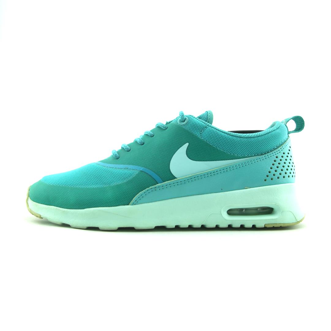 NIKE AIR MAX THEA