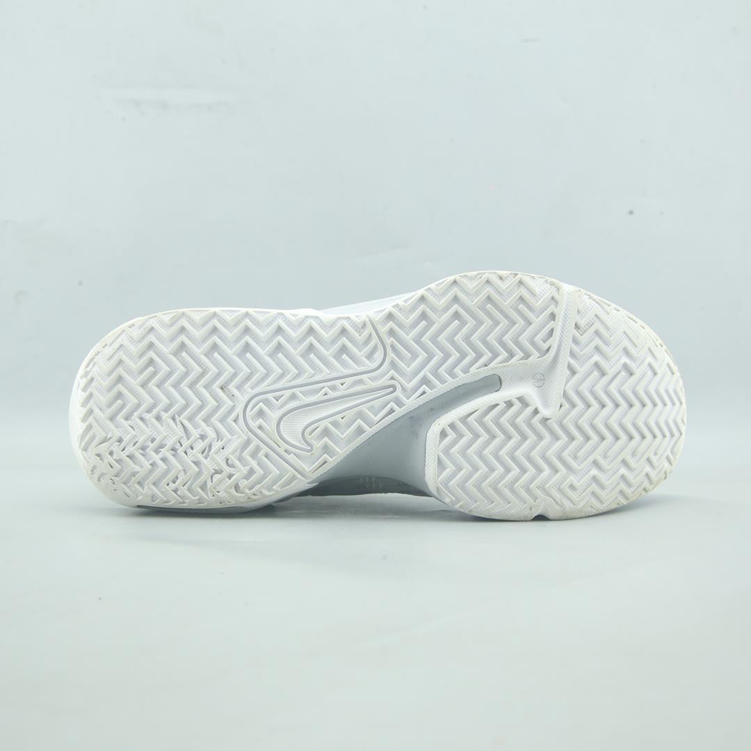 NIKE LEBRON WITNESS 6 TB