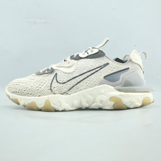 NIKE REACT VISION