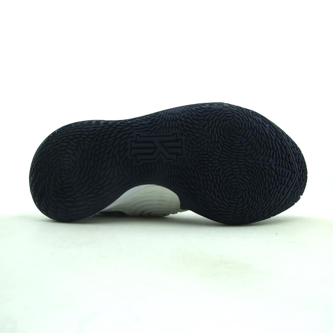 NIKE  KYRIE LOW 3 TB